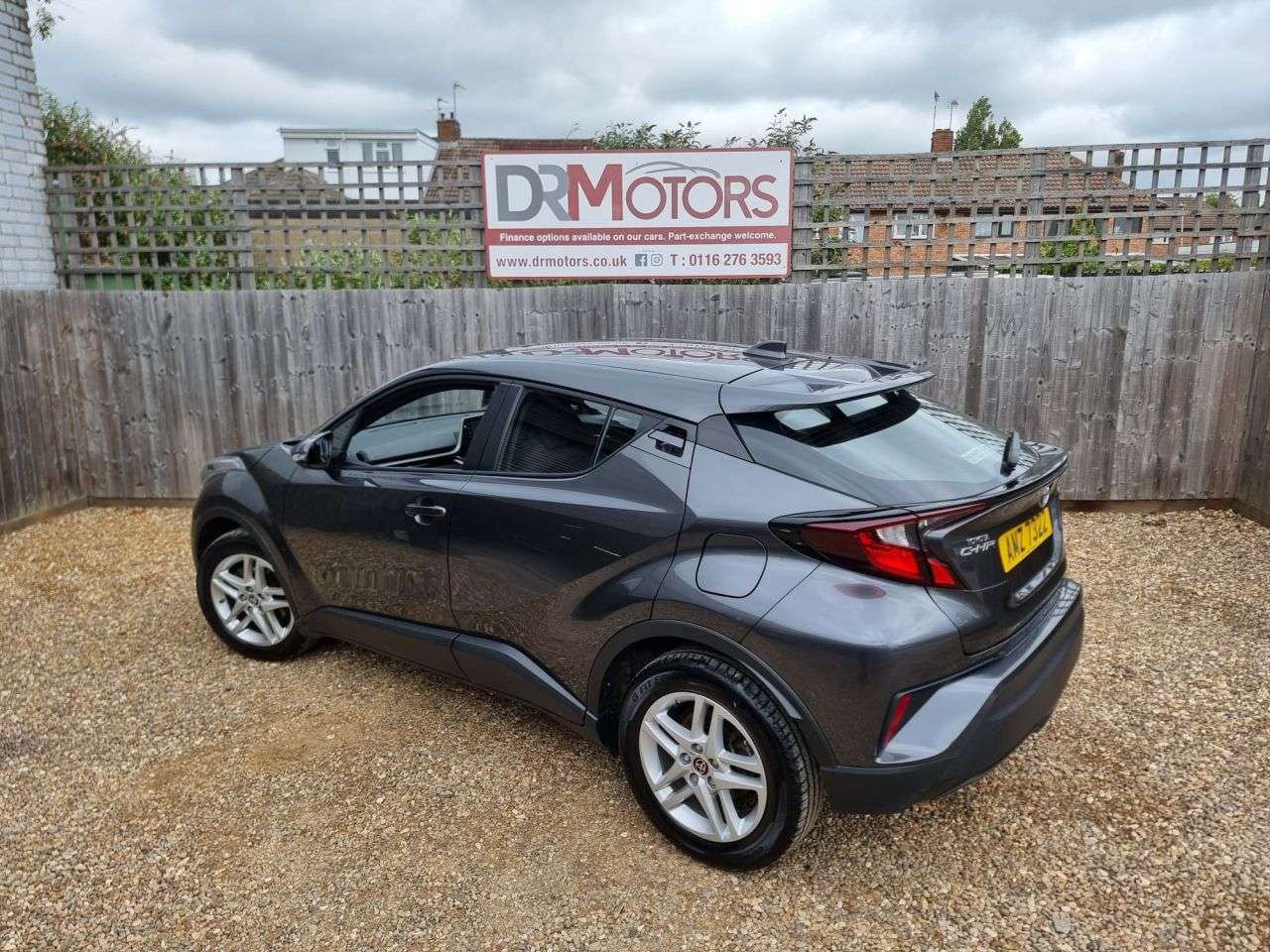 2023 TOYOTA C-HR 2023 TOYOTA C-HR