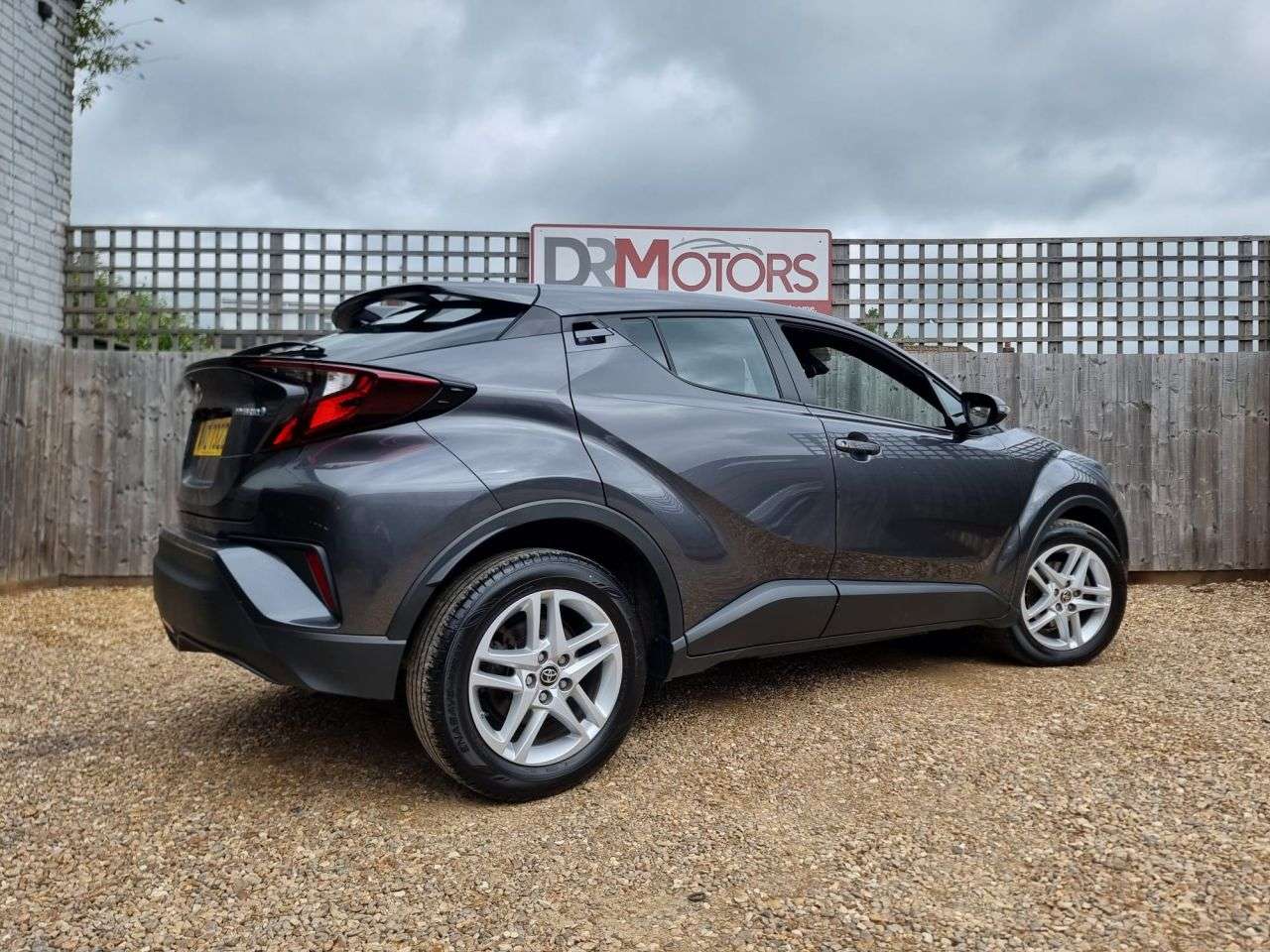 2023 TOYOTA C-HR 2023 TOYOTA C-HR