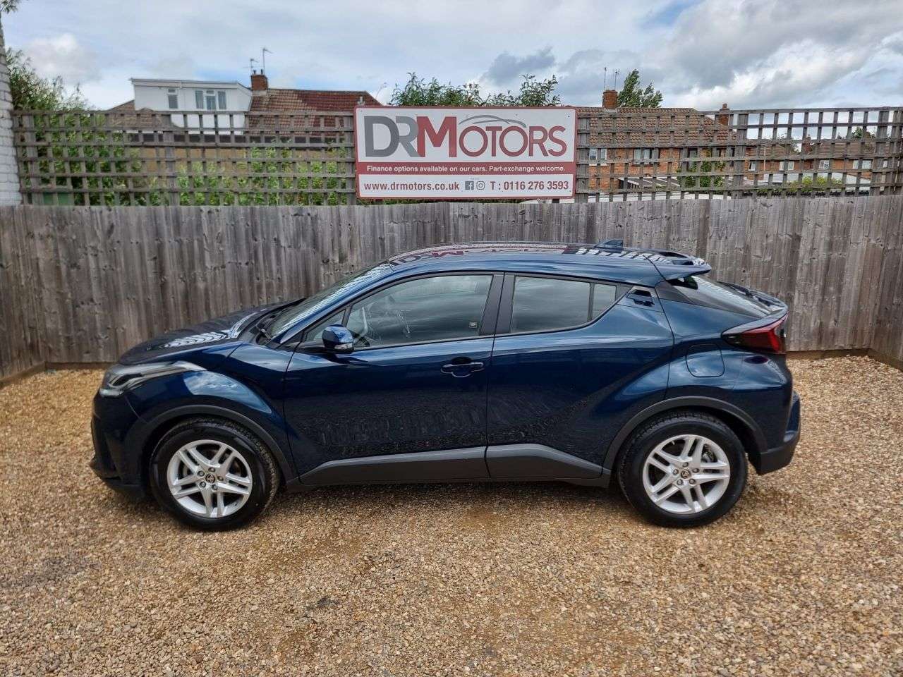 2023 TOYOTA C-HR 2023 TOYOTA C-HR