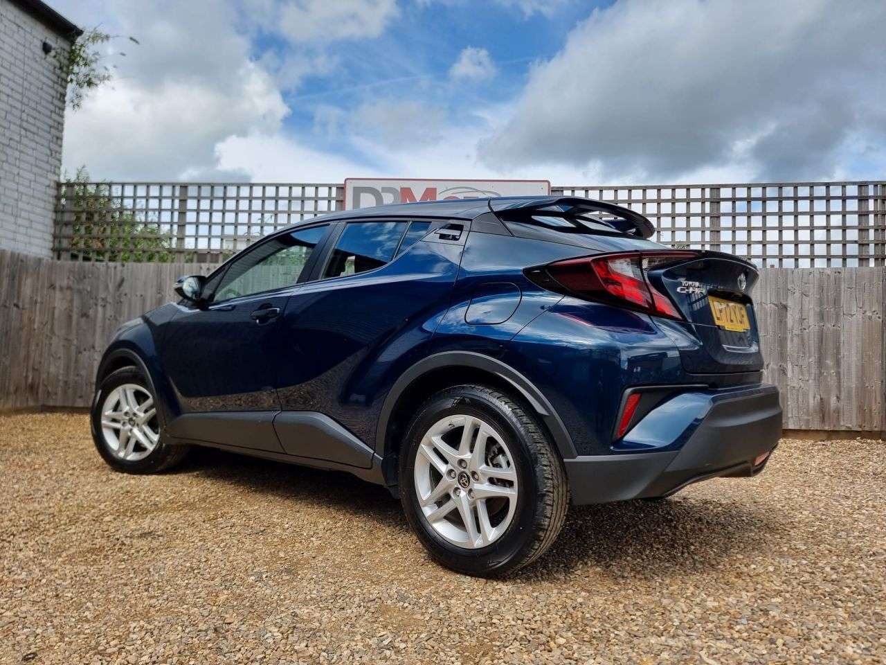 2023 TOYOTA C-HR 2023 TOYOTA C-HR