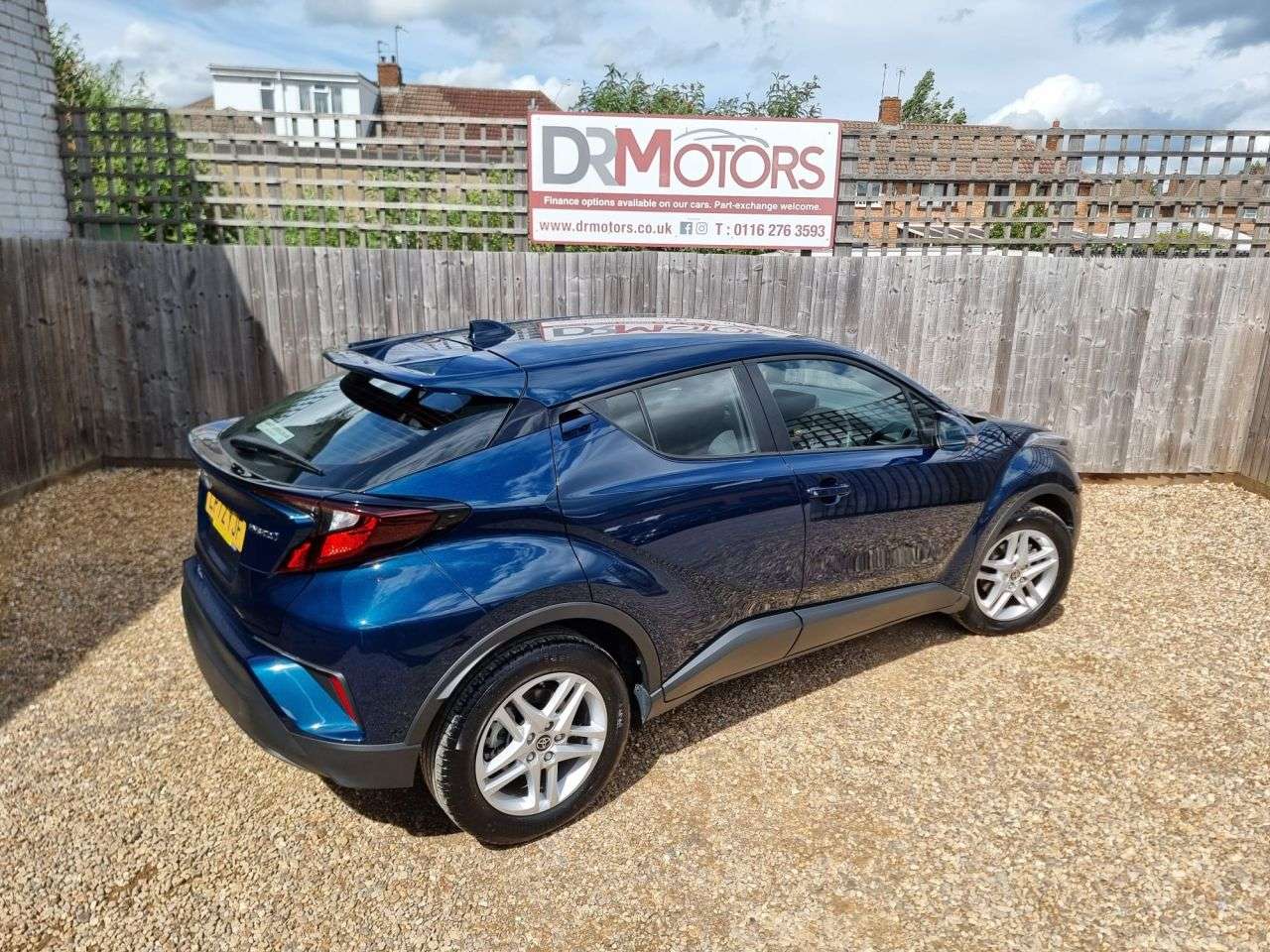 2023 TOYOTA C-HR 2023 TOYOTA C-HR