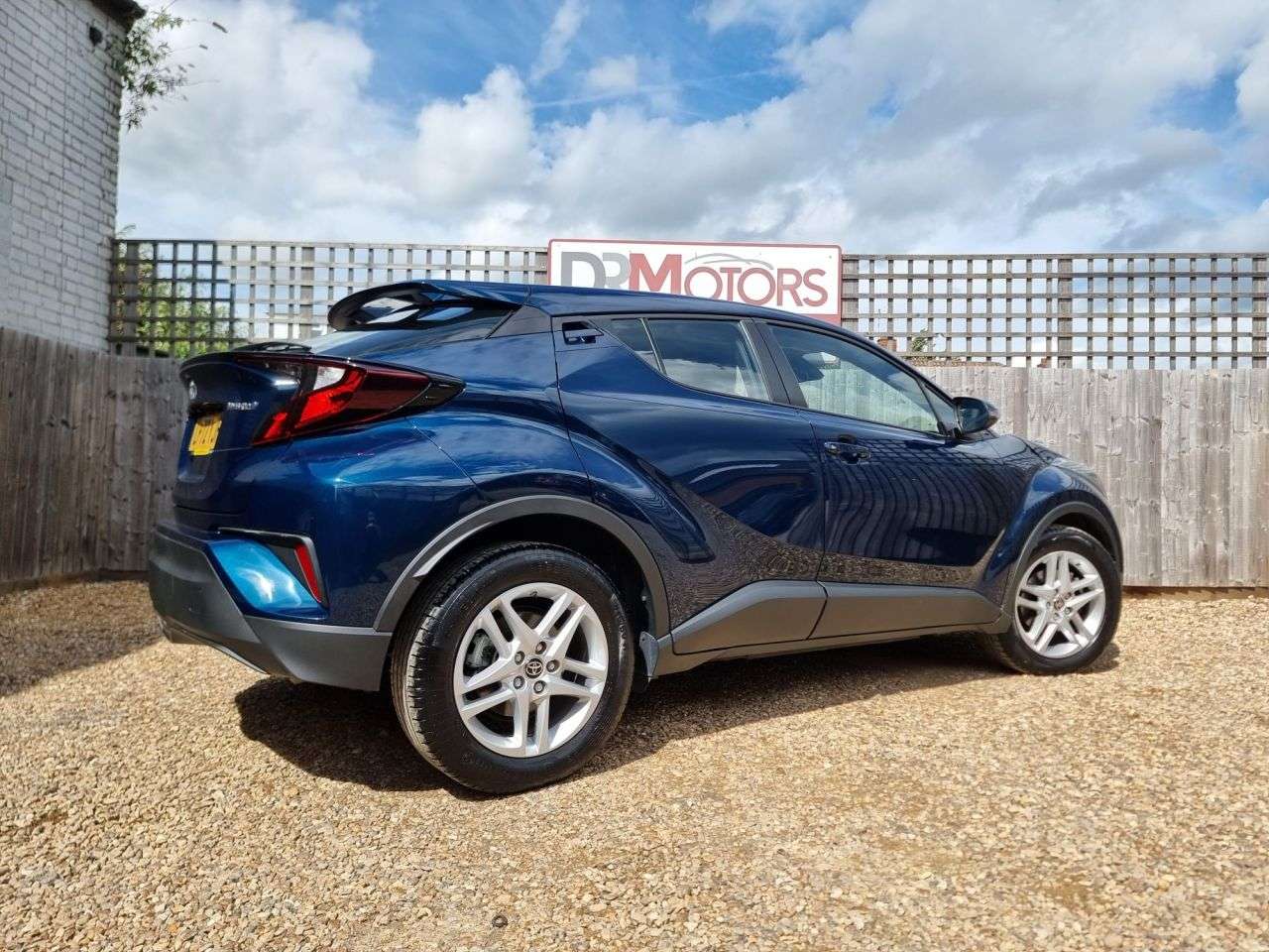 2023 TOYOTA C-HR 2023 TOYOTA C-HR