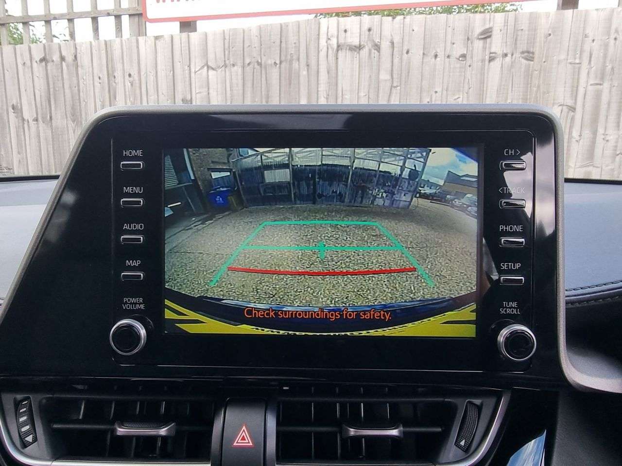 A 2023 TOYOTA C-HR 1.8 VVT-h GPF Icon SUV 5dr Petrol Hybrid CVT Euro 6 (s/s) (122 ps) R/CAMERA A 2023 TOYOTA C-HR 1.8 VVT-h GPF Icon SUV 5dr Petrol Hybrid CVT Euro 6 (s/s) (122 ps) R/CAMERA