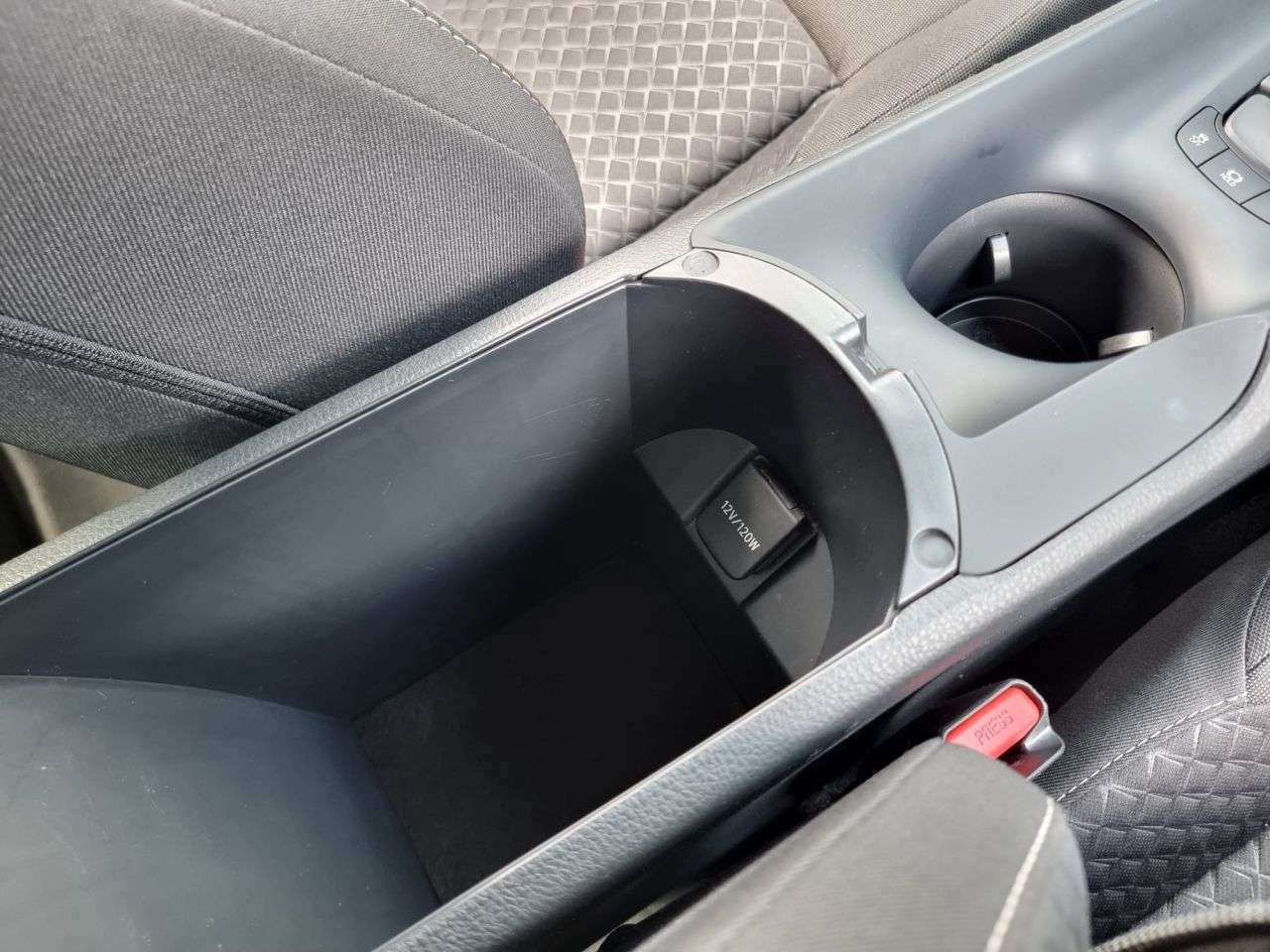 2023 TOYOTA C-HR 2023 TOYOTA C-HR