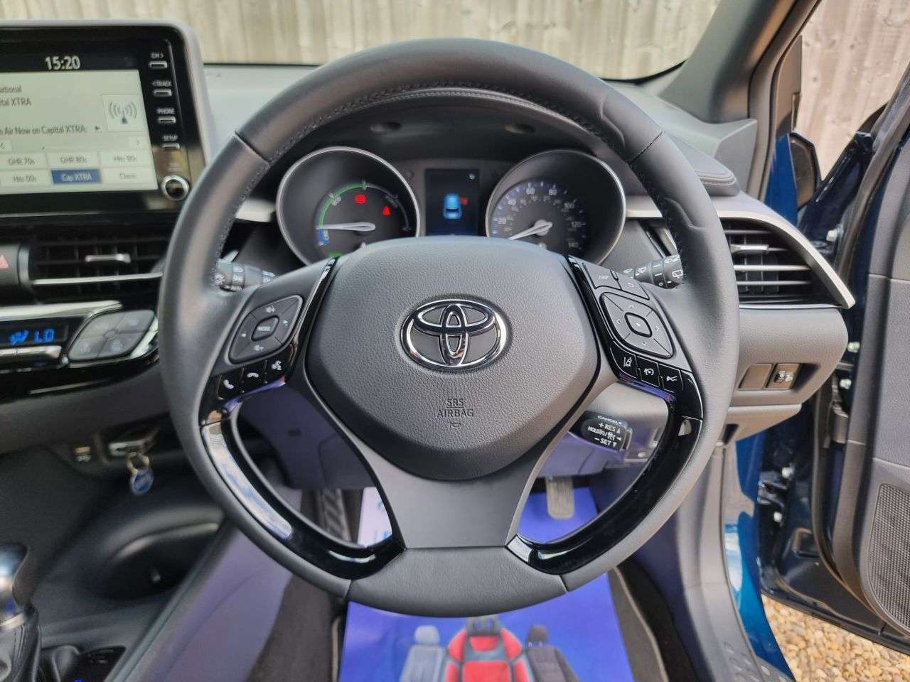 2023 TOYOTA C-HR 2023 TOYOTA C-HR
