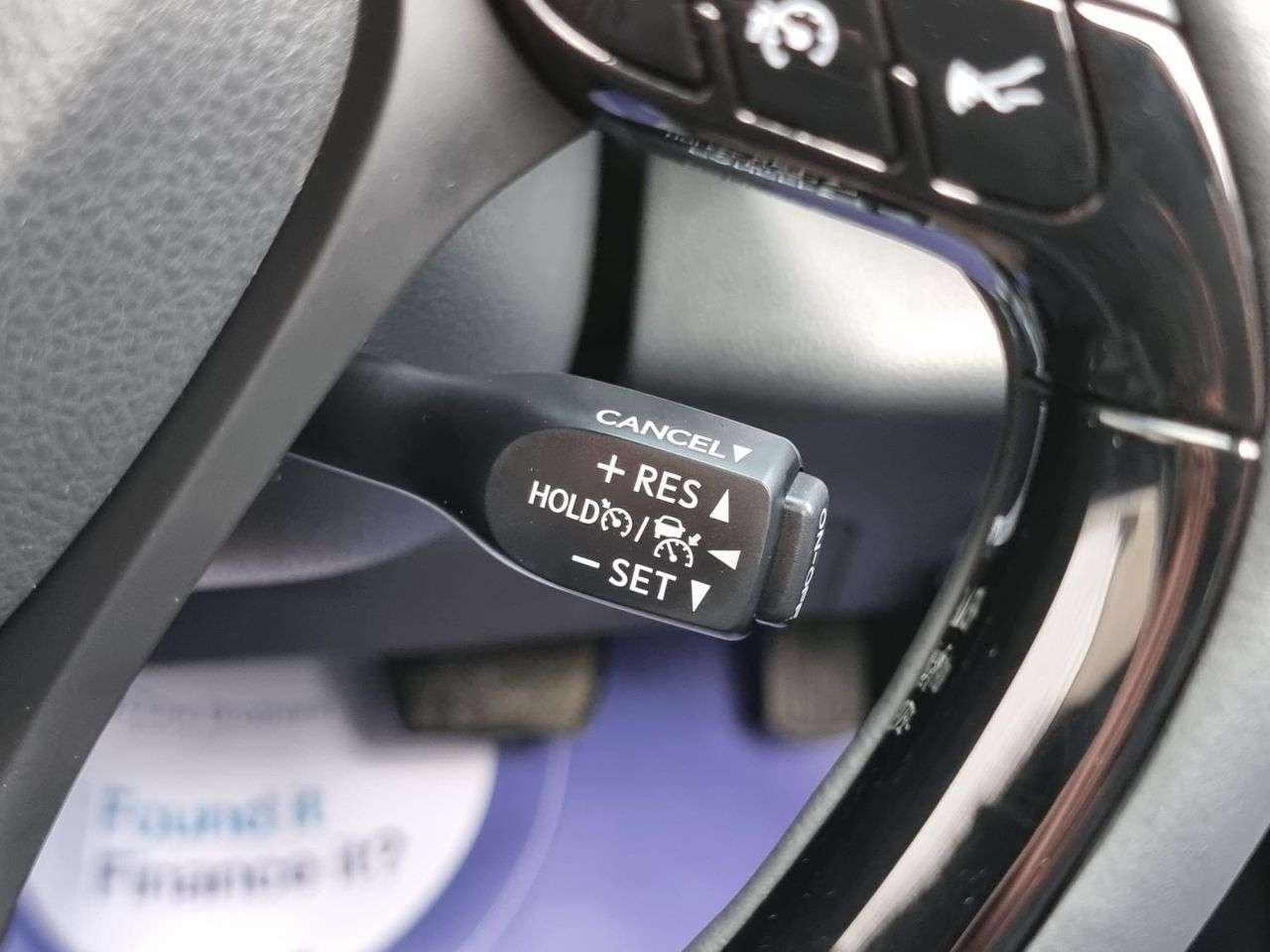 2023 TOYOTA C-HR 2023 TOYOTA C-HR