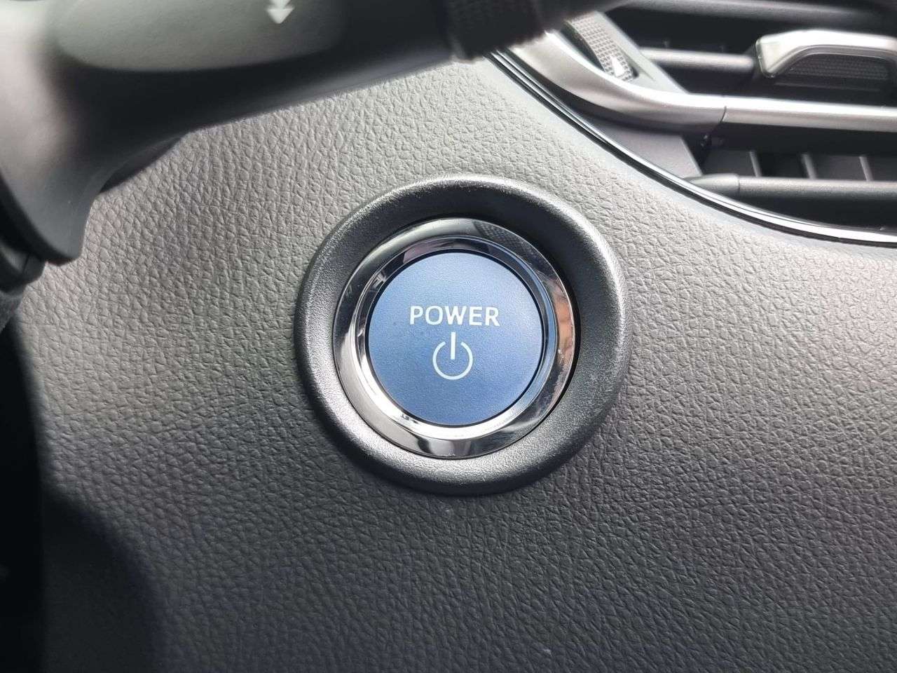 2023 TOYOTA C-HR 2023 TOYOTA C-HR