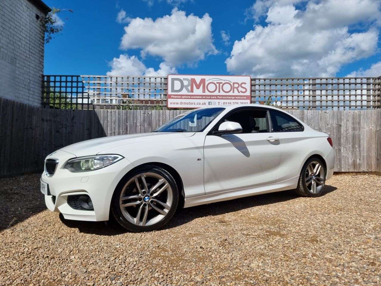 A 2017 BMW 2 SERIES 2.0 218d M Sport Coupe 2dr Diesel Auto Euro 6 (s/s) (150 ps) SAT NAV+ HEATE A 2017 BMW 2 SERIES 2.0 218d M Sport Coupe 2dr Diesel Auto Euro 6 (s/s) (150 ps) SAT NAV+ HEATE