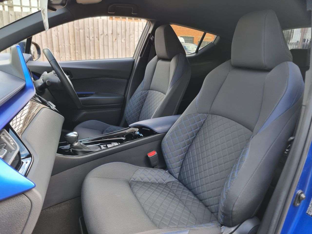 2020 TOYOTA C-HR 2020 TOYOTA C-HR