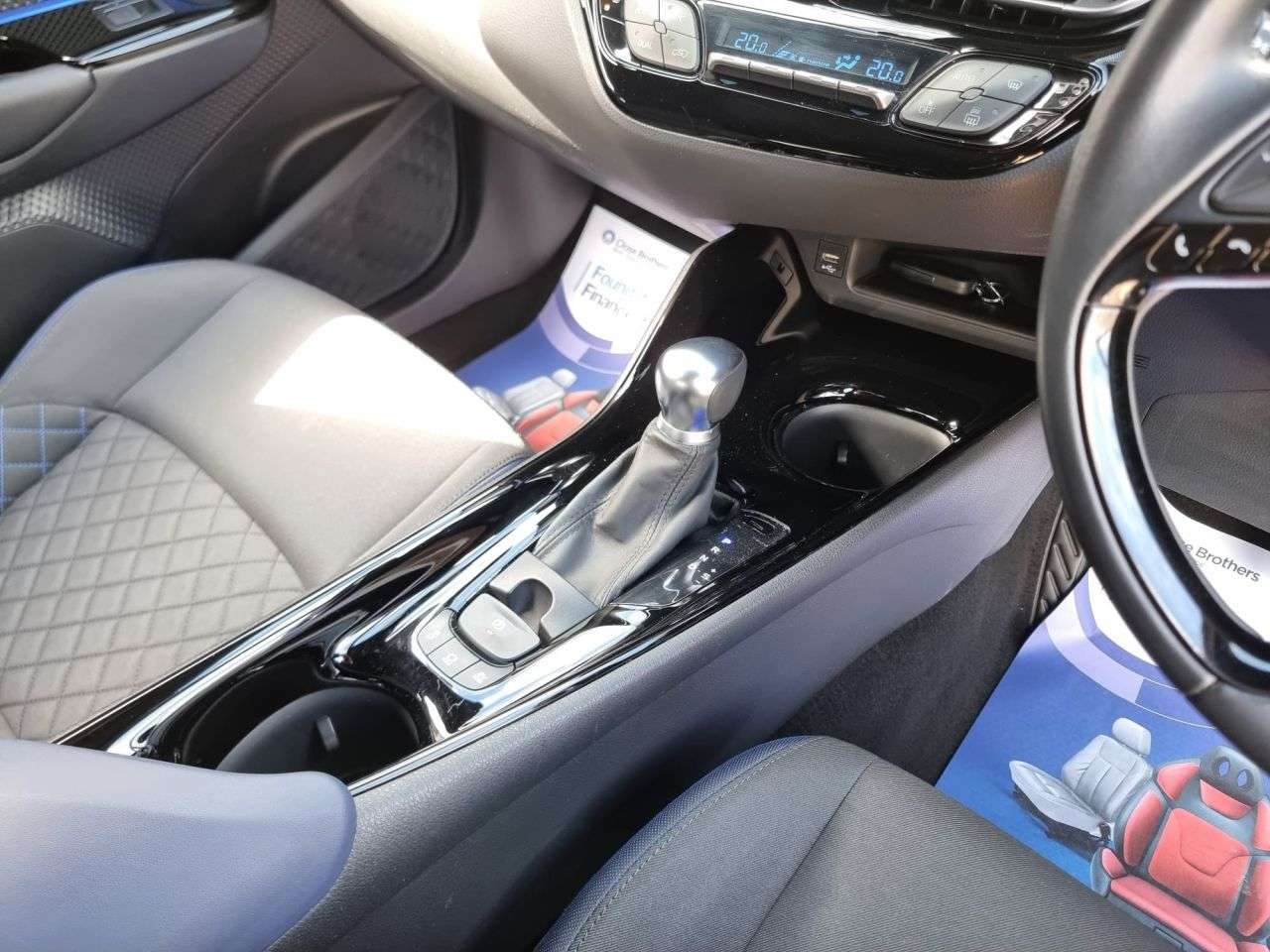 2020 TOYOTA C-HR 2020 TOYOTA C-HR