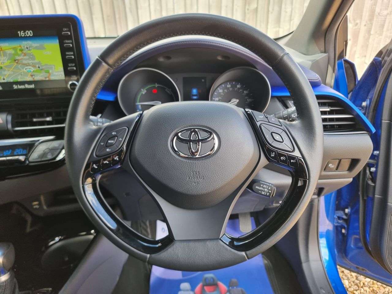2020 TOYOTA C-HR 2020 TOYOTA C-HR