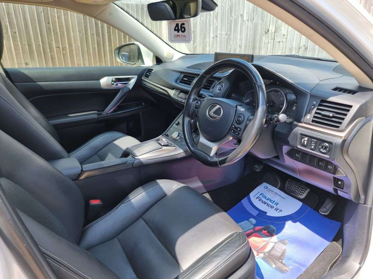 A 2017 LEXUS CT 1.8 200h Premier Hatchback 5dr Petrol Hybrid CVT Euro 6 (s/s) (136 ps) SAT A 2017 LEXUS CT 1.8 200h Premier Hatchback 5dr Petrol Hybrid CVT Euro 6 (s/s) (136 ps) SAT
