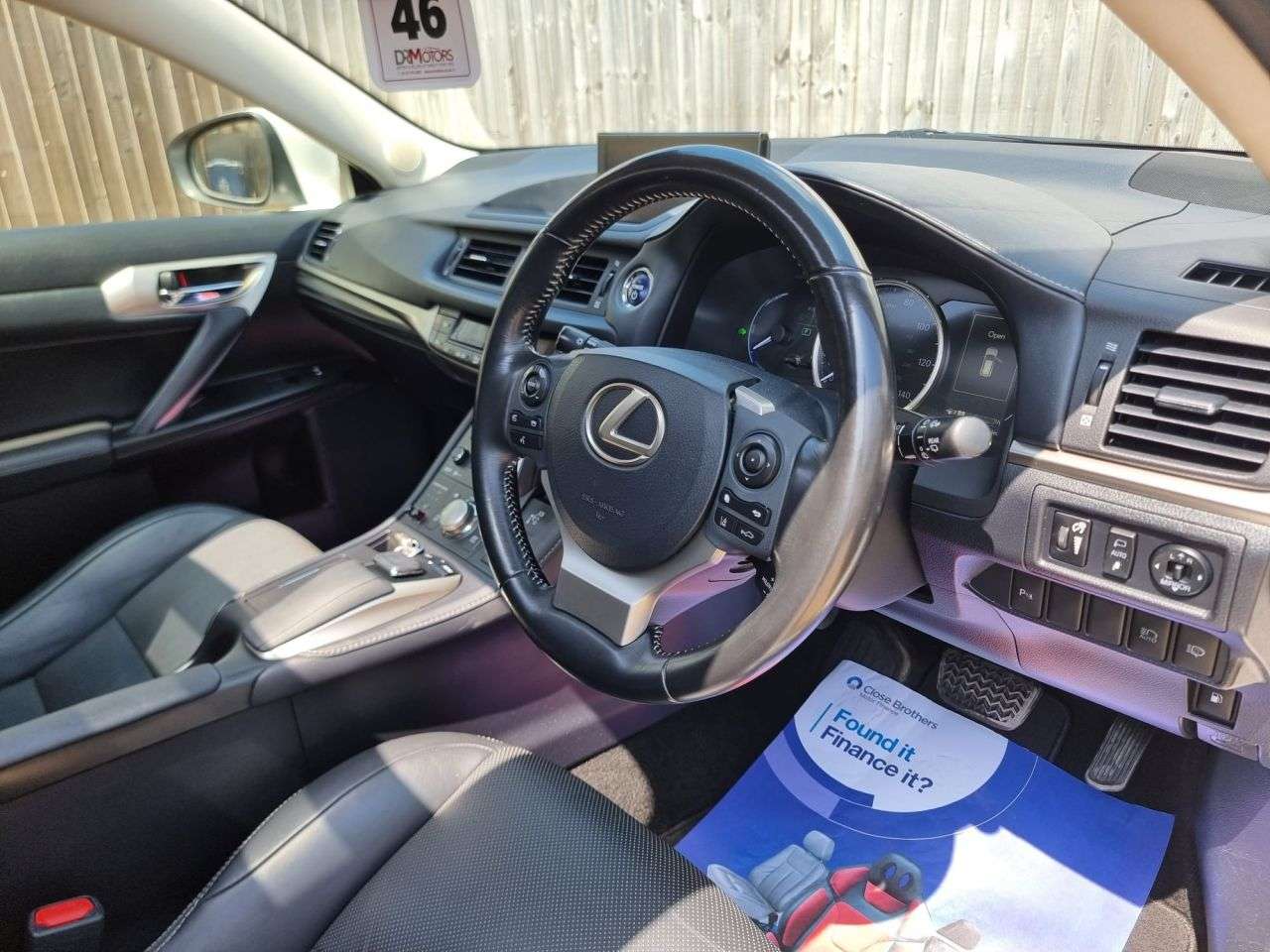 A 2017 LEXUS CT 1.8 200h Premier Hatchback 5dr Petrol Hybrid CVT Euro 6 (s/s) (136 ps) SAT A 2017 LEXUS CT 1.8 200h Premier Hatchback 5dr Petrol Hybrid CVT Euro 6 (s/s) (136 ps) SAT