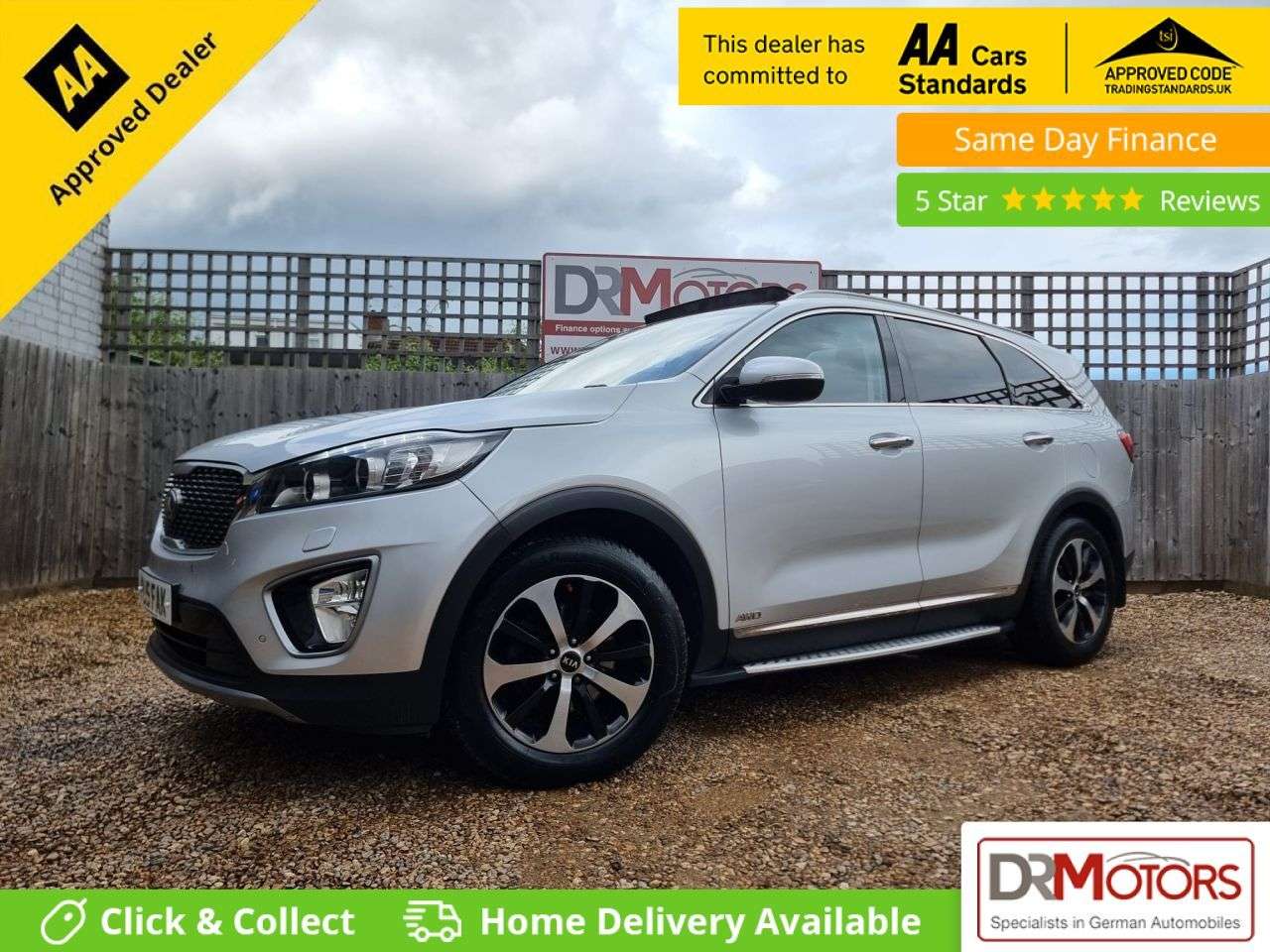 A 2015 KIA SORENTO 2.2 CRDi KX-3 SUV 5dr Diesel Auto AWD Euro 6 (197 bhp) 7 SEATER + SAT NAV + A 2015 KIA SORENTO 2.2 CRDi KX-3 SUV 5dr Diesel Auto AWD Euro 6 (197 bhp) 7 SEATER + SAT NAV +