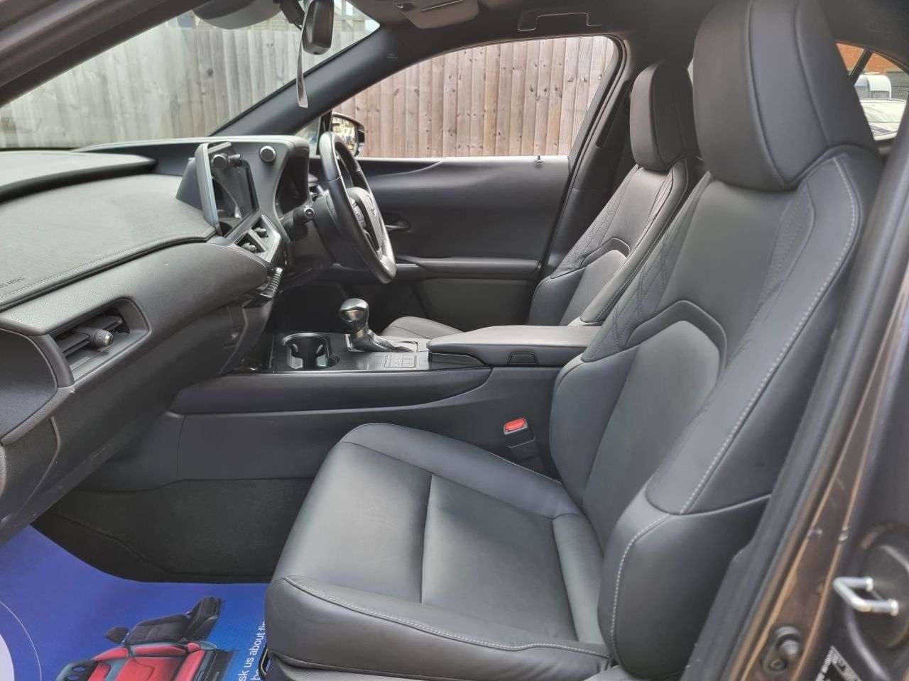 2023 LEXUS UX 2023 LEXUS UX