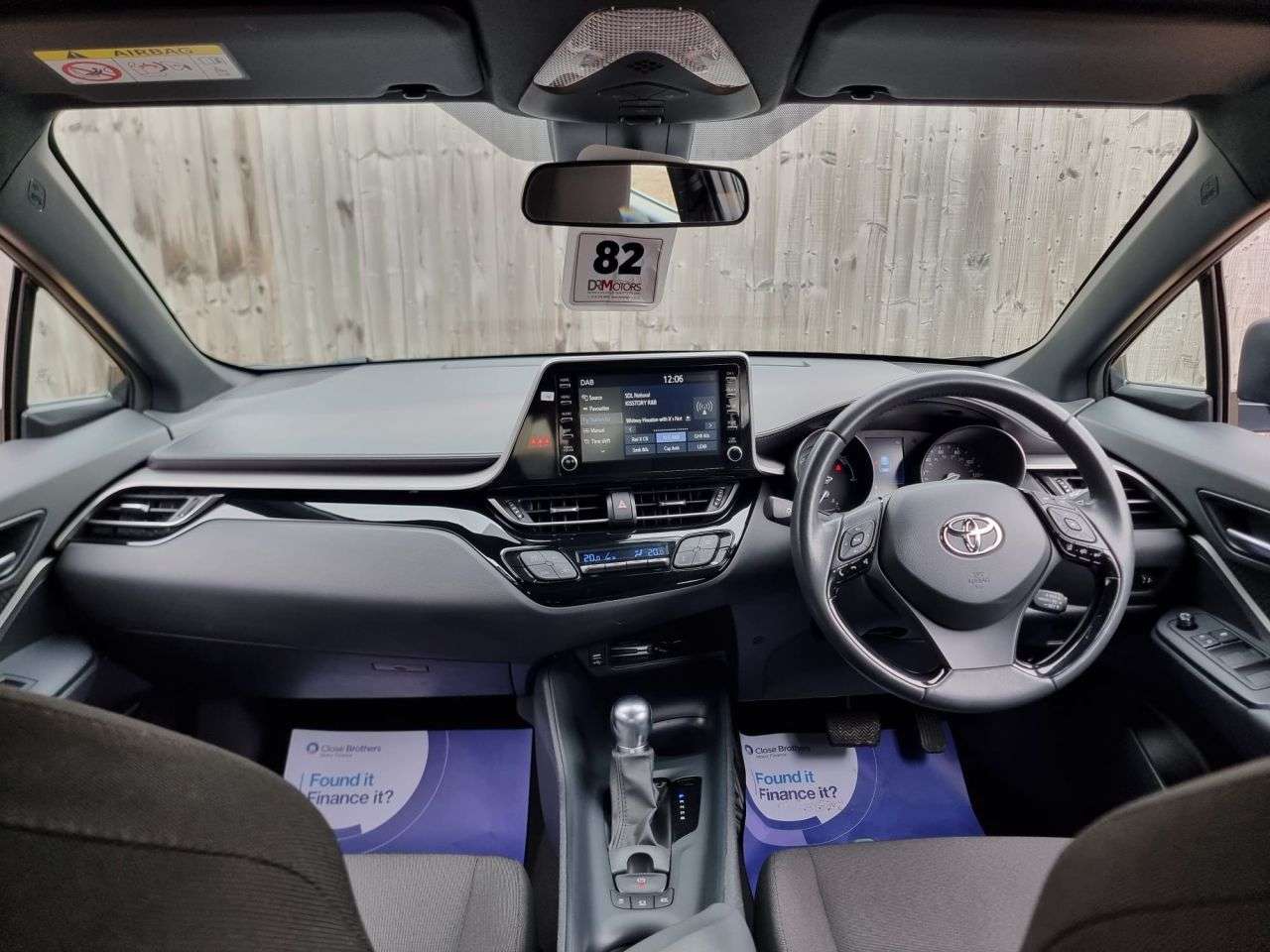 A 2023 TOYOTA C-HR 1.8 VVT-h GPF Icon SUV 5dr Petrol Hybrid CVT Euro 6 (s/s) (122 ps) R/CAMERA A 2023 TOYOTA C-HR 1.8 VVT-h GPF Icon SUV 5dr Petrol Hybrid CVT Euro 6 (s/s) (122 ps) R/CAMERA