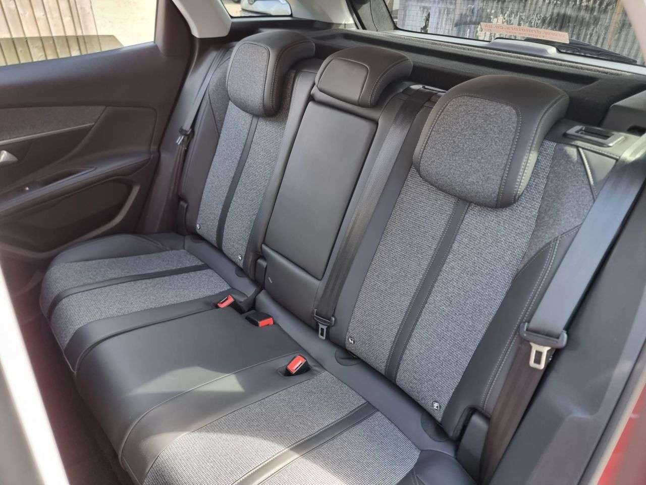 2018 PEUGEOT 3008 2018 PEUGEOT 3008