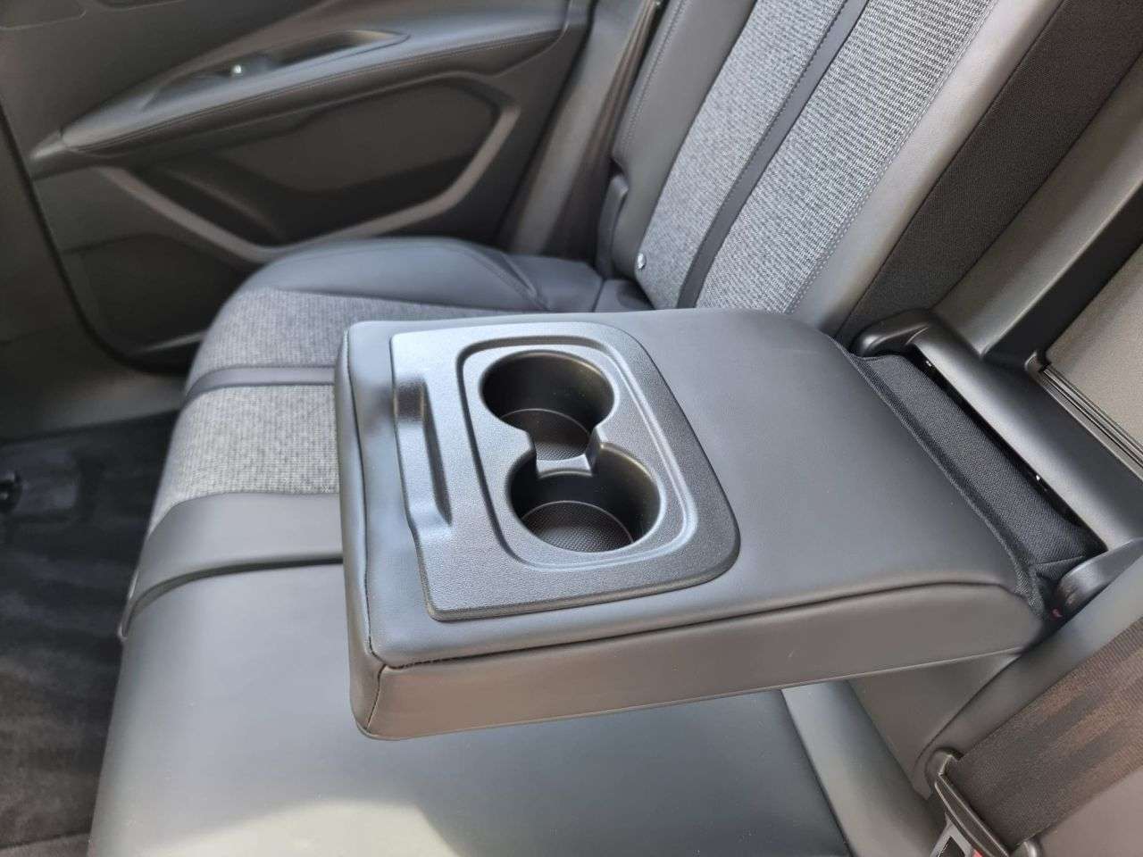 2018 PEUGEOT 3008 2018 PEUGEOT 3008