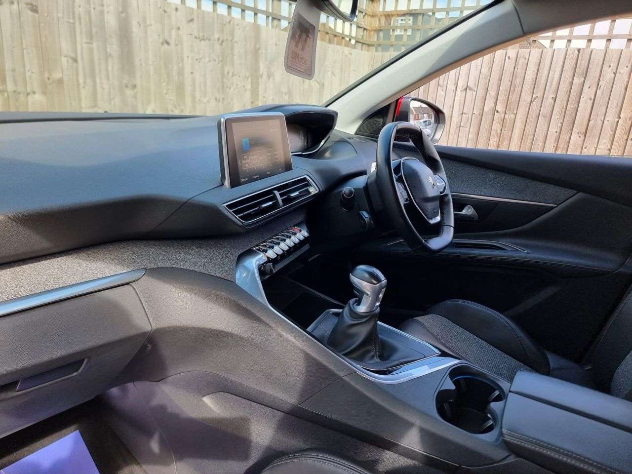 2018 PEUGEOT 3008 2018 PEUGEOT 3008