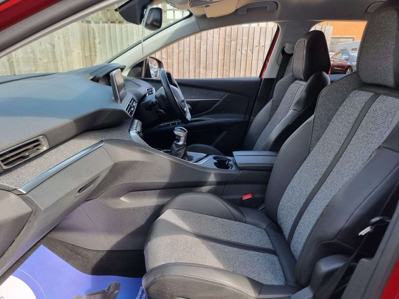 2018 PEUGEOT 3008 2018 PEUGEOT 3008