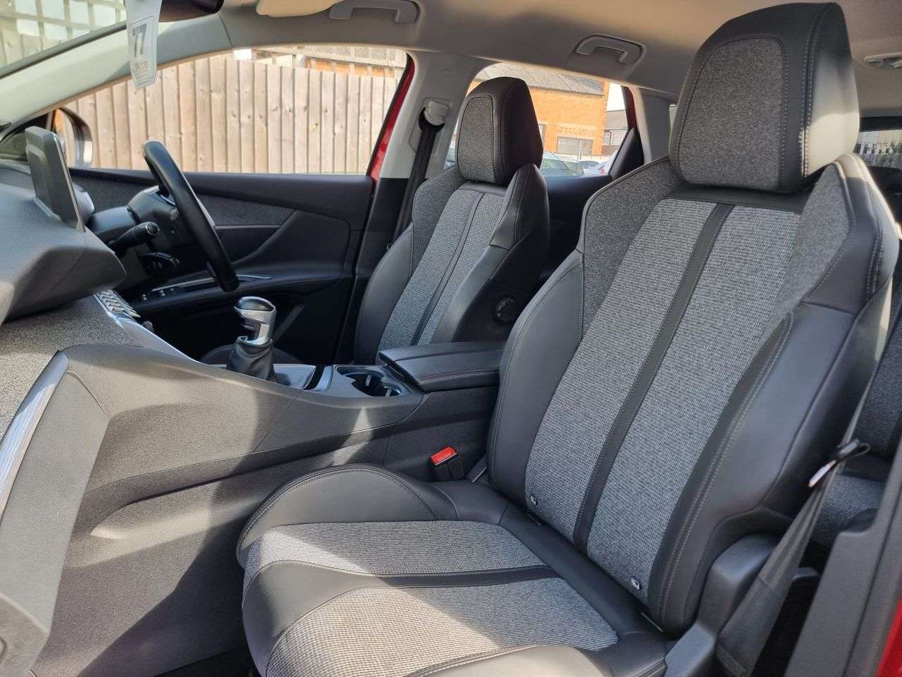 2018 PEUGEOT 3008 2018 PEUGEOT 3008
