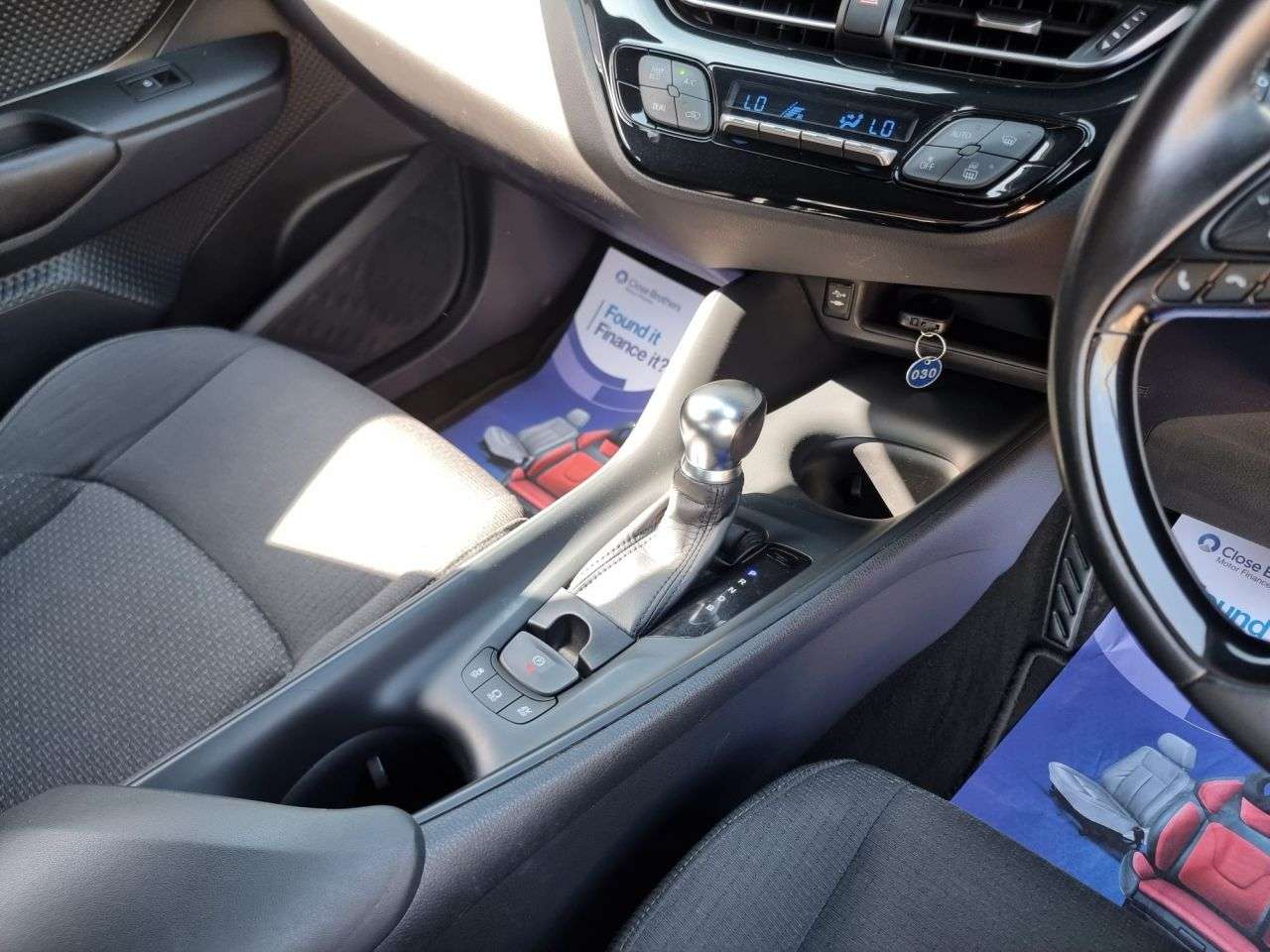 2017 TOYOTA CHR 2017 TOYOTA CHR