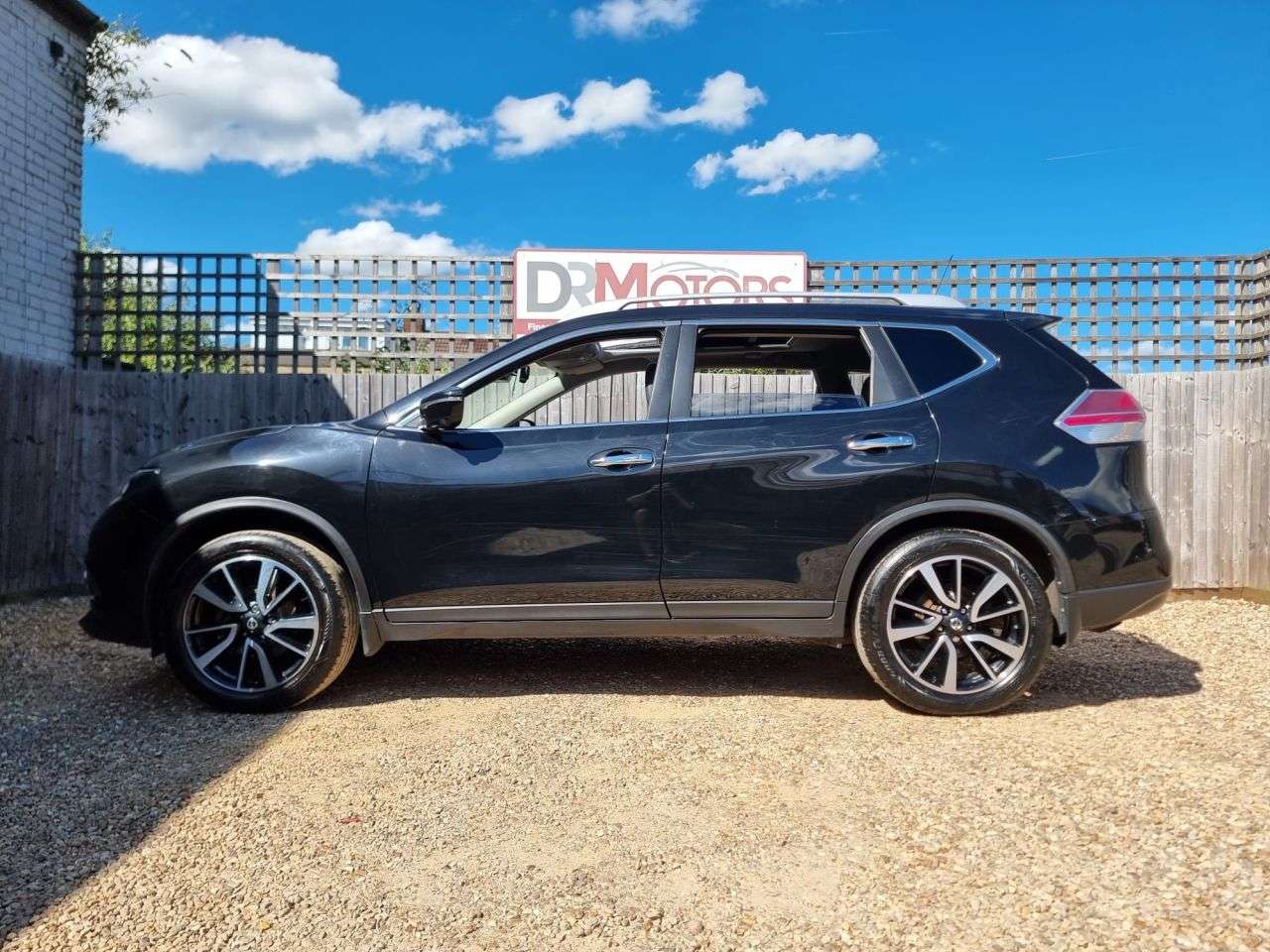 2017 NISSAN X-TRAIL 2017 NISSAN X-TRAIL