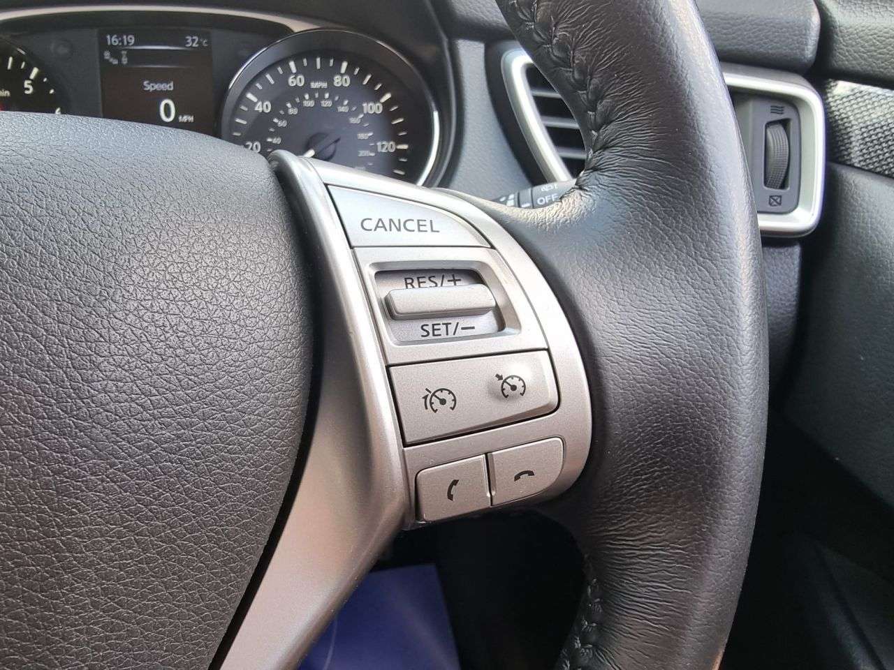 2017 NISSAN X-TRAIL 2017 NISSAN X-TRAIL