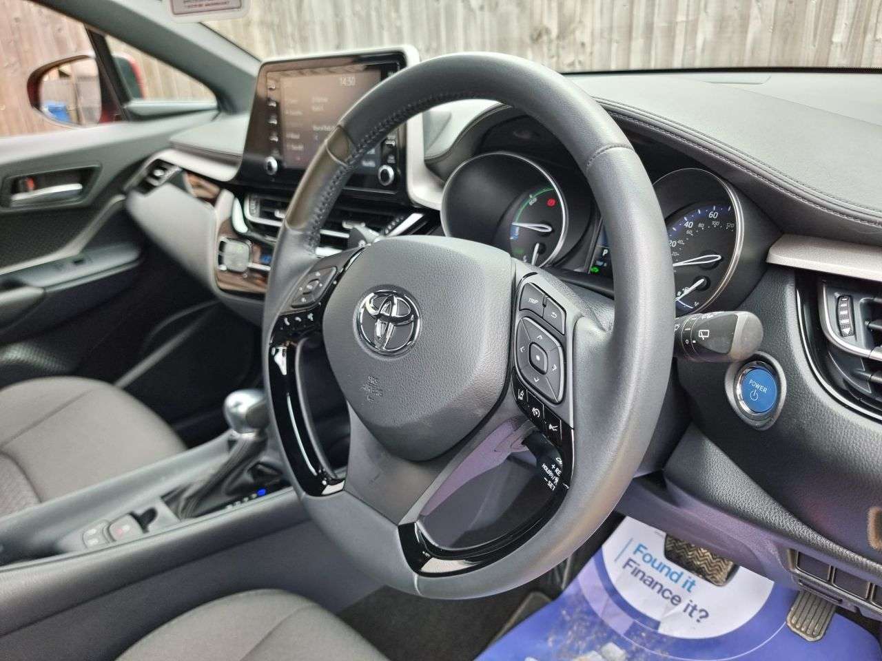 2022 TOYOTA C-HR 2022 TOYOTA C-HR