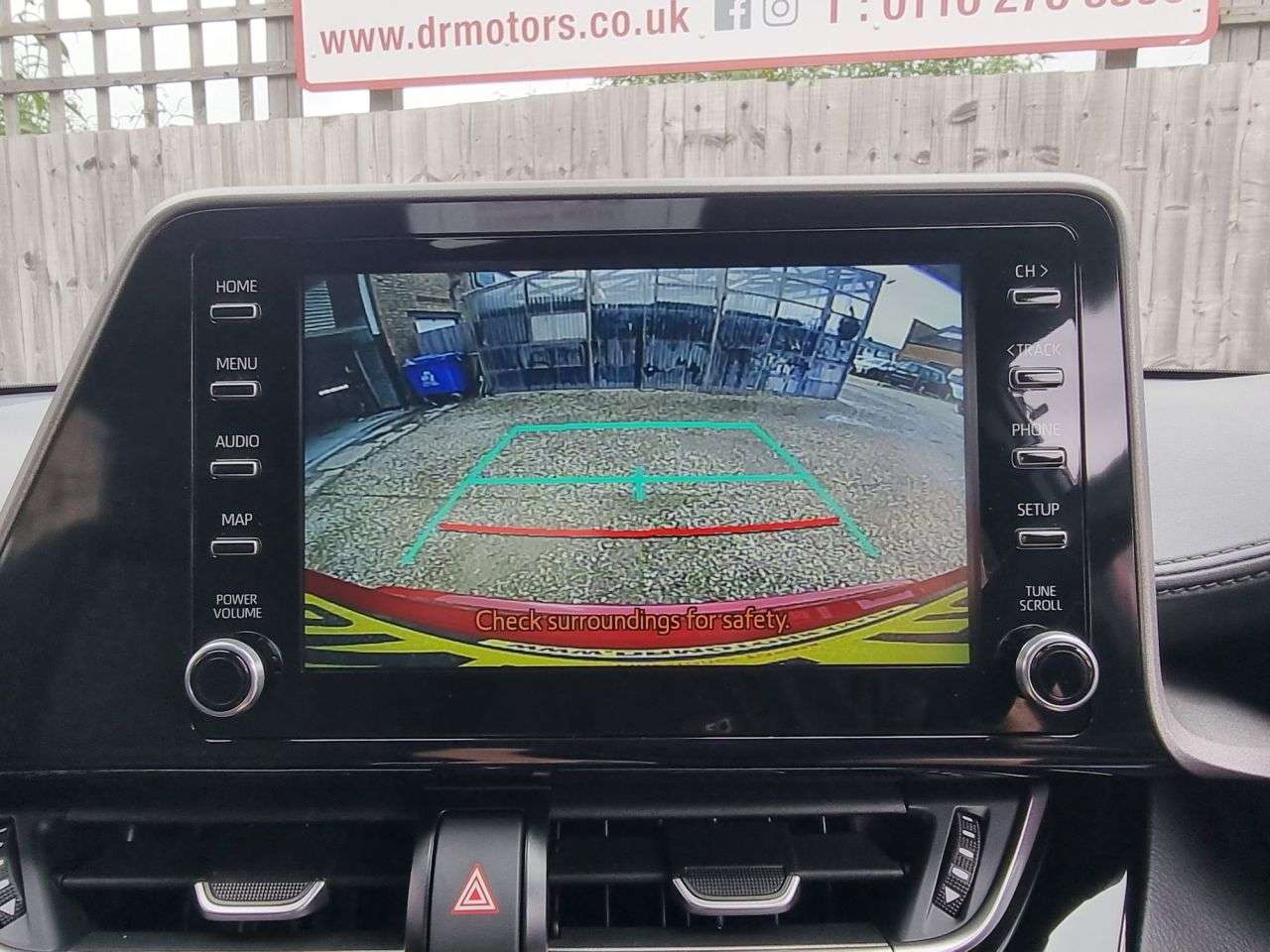 A 2022 TOYOTA C-HR 1.8 VVT-h GPF Icon SUV 5dr Petrol Hybrid CVT Euro 6 (s/s) (122 ps) R/CAMERA A 2022 TOYOTA C-HR 1.8 VVT-h GPF Icon SUV 5dr Petrol Hybrid CVT Euro 6 (s/s) (122 ps) R/CAMERA