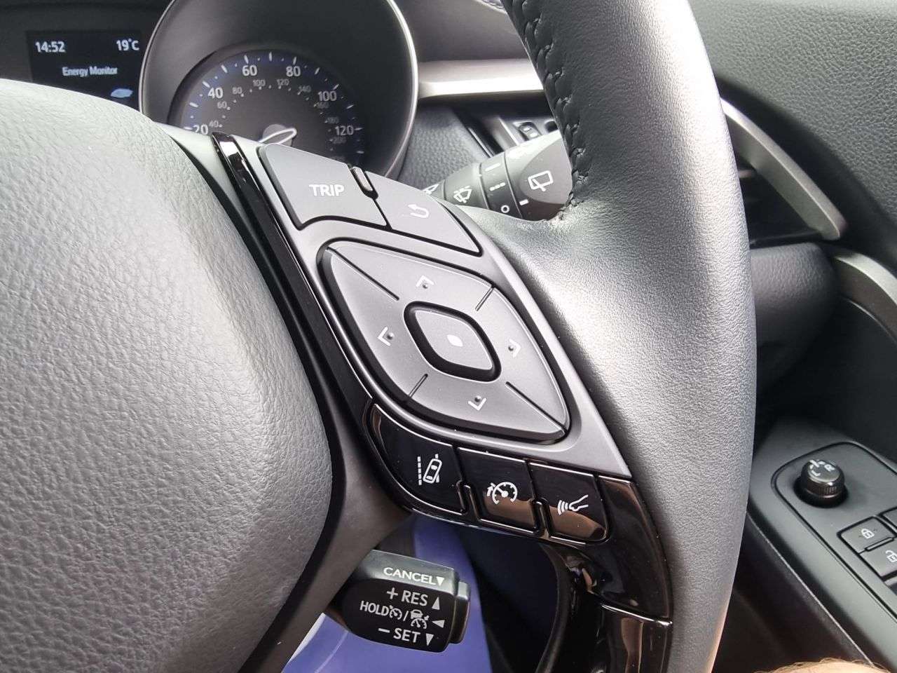 2022 TOYOTA C-HR 2022 TOYOTA C-HR