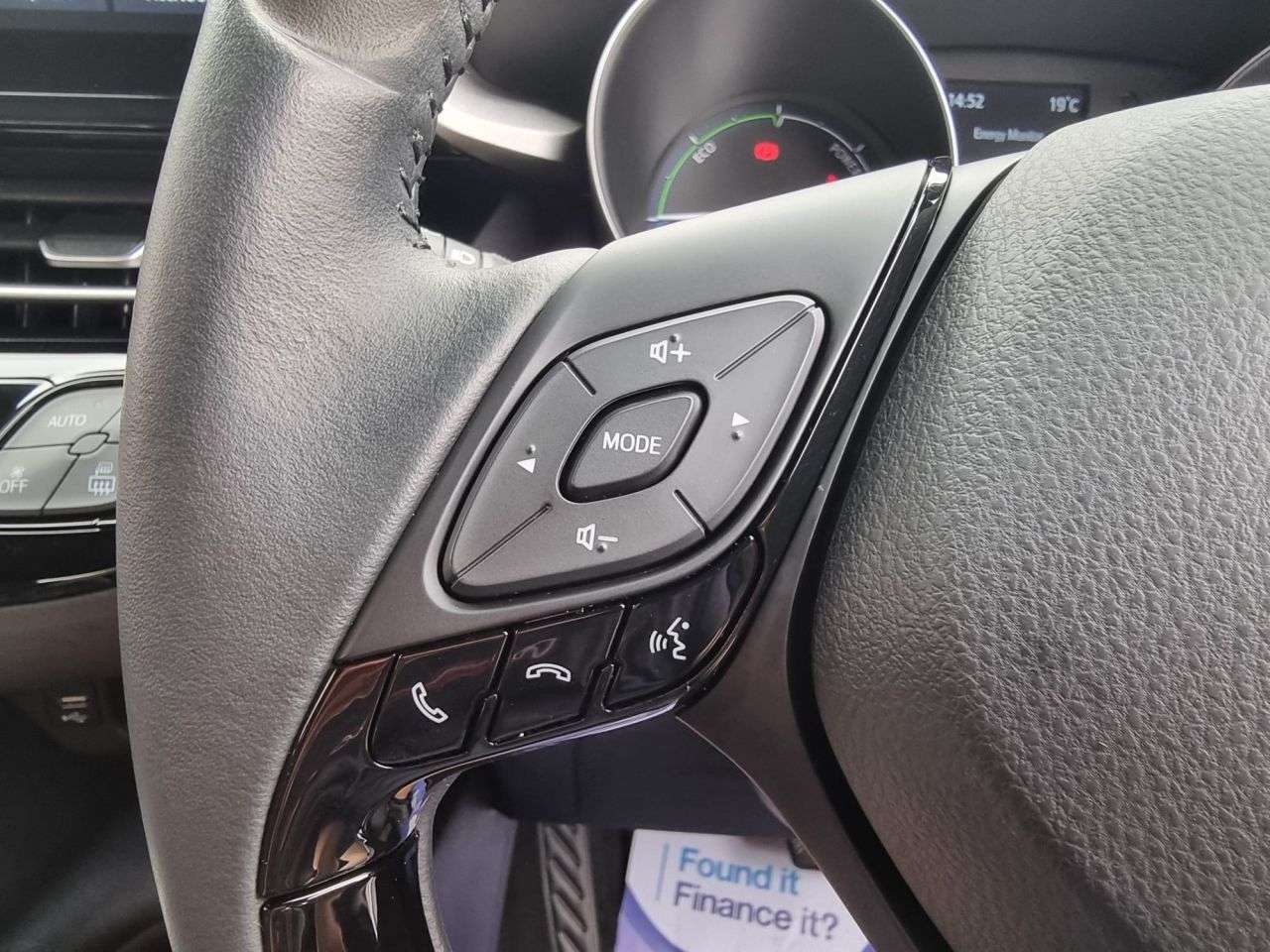 2022 TOYOTA C-HR 2022 TOYOTA C-HR