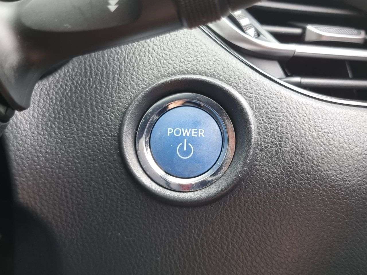 2022 TOYOTA C-HR 2022 TOYOTA C-HR