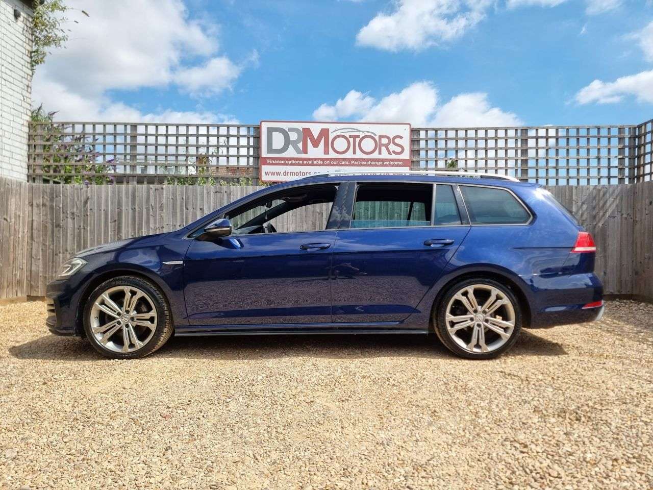 2017 VOLKSWAGEN GOLF 2017 VOLKSWAGEN GOLF