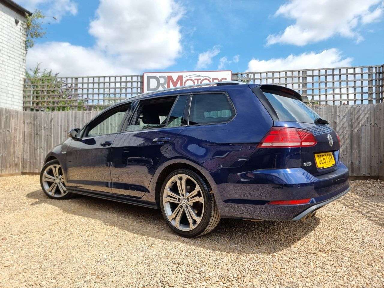 2017 VOLKSWAGEN GOLF 2017 VOLKSWAGEN GOLF