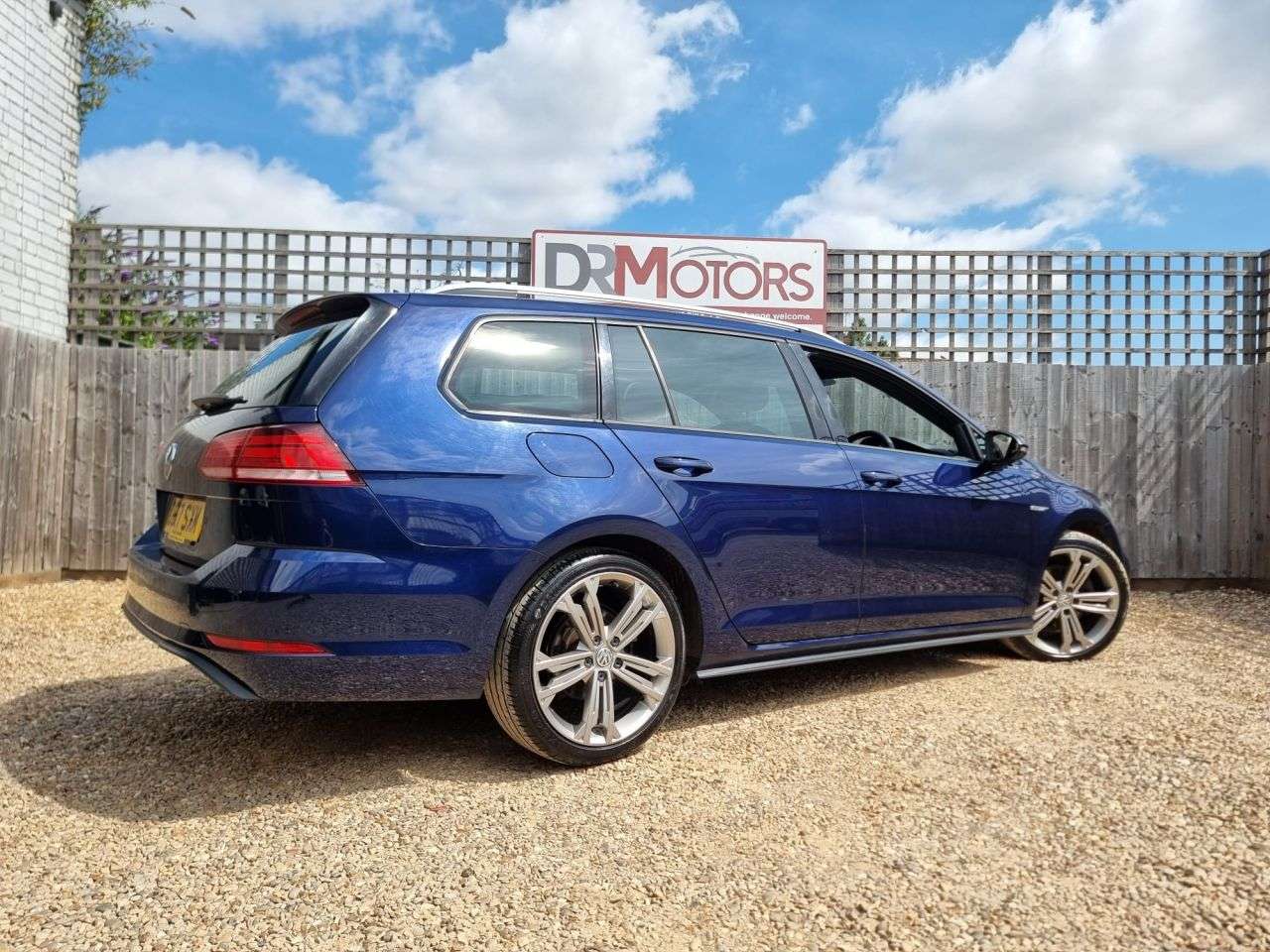 2017 VOLKSWAGEN GOLF 2017 VOLKSWAGEN GOLF