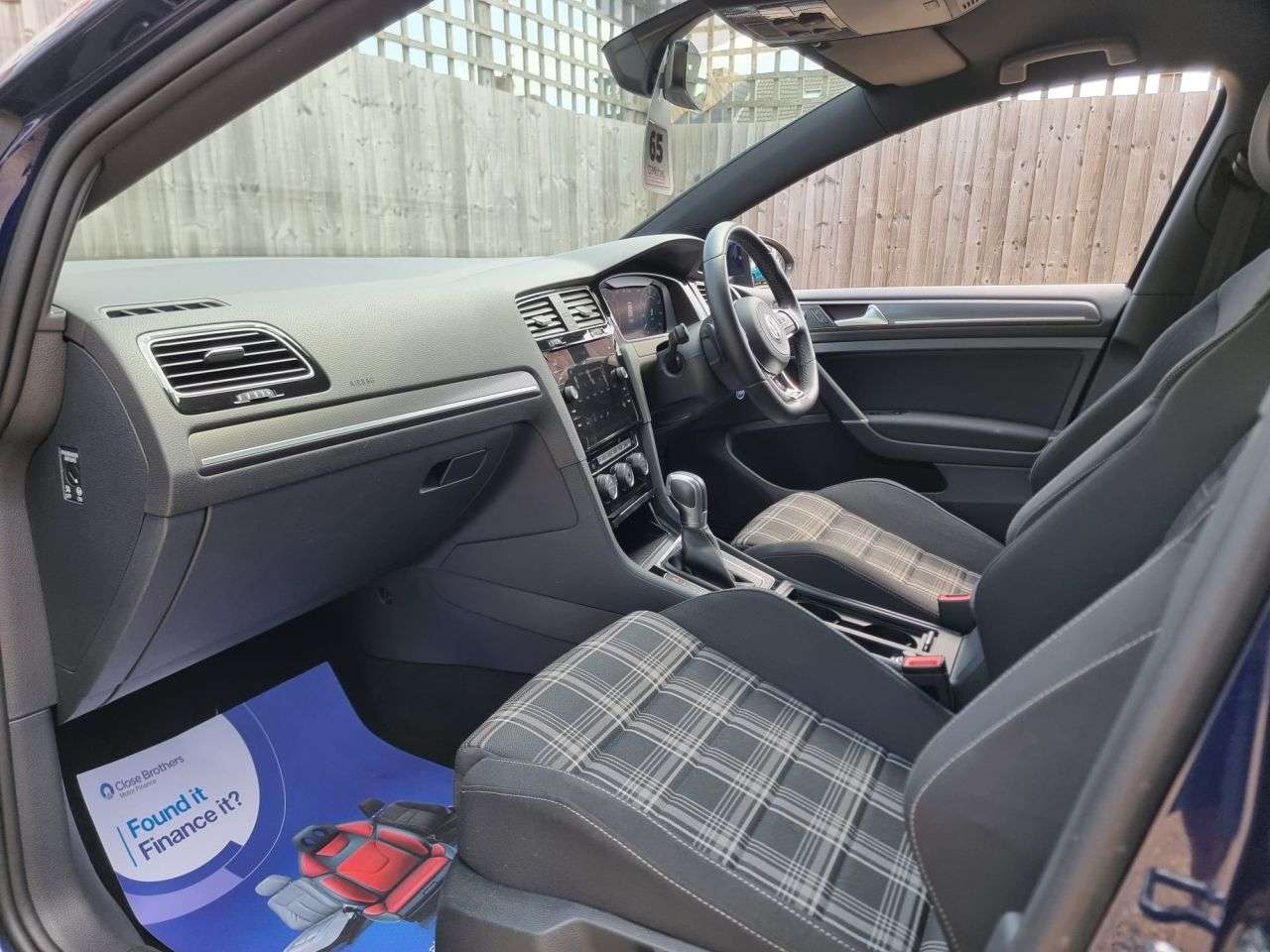 2017 VOLKSWAGEN GOLF 2017 VOLKSWAGEN GOLF