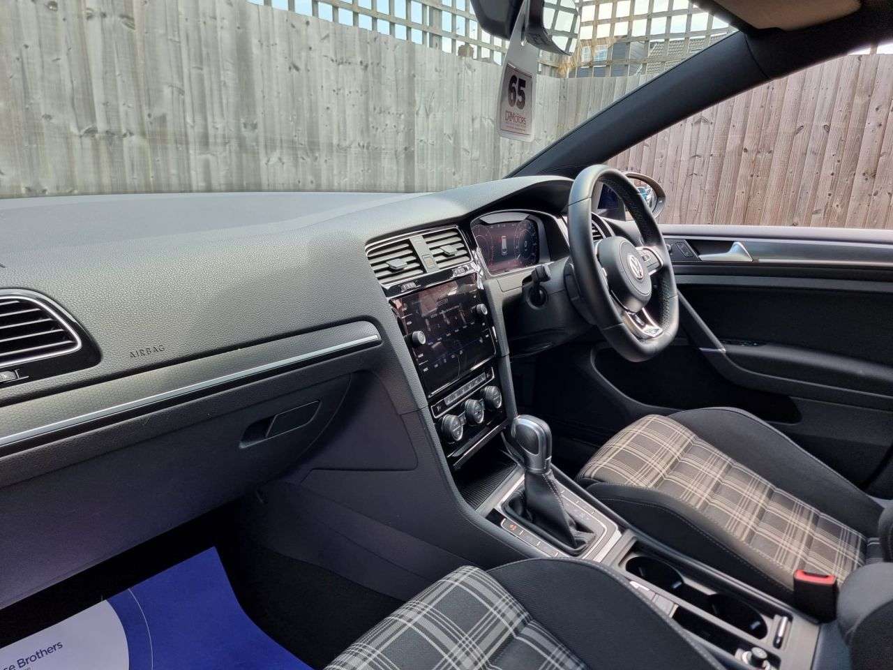 2017 VOLKSWAGEN GOLF 2017 VOLKSWAGEN GOLF