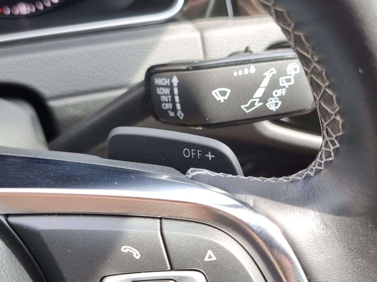 2017 VOLKSWAGEN GOLF 2017 VOLKSWAGEN GOLF