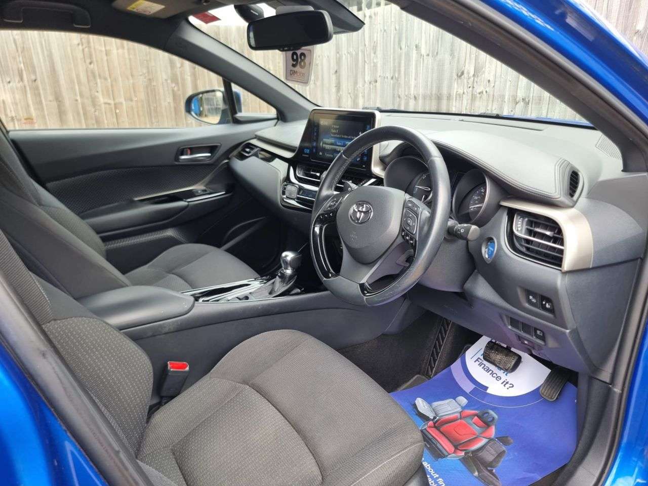 A 2018 TOYOTA C-HR 1.8 VVT-h Design SUV 5dr Petrol Hybrid CVT Euro 6 (s/s) (122 ps) SAT NAV + A 2018 TOYOTA C-HR 1.8 VVT-h Design SUV 5dr Petrol Hybrid CVT Euro 6 (s/s) (122 ps) SAT NAV +