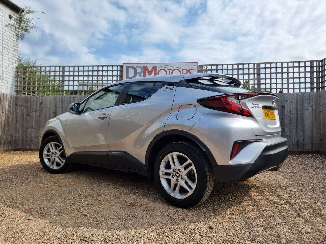 2023 TOYOTA C-HR 2023 TOYOTA C-HR