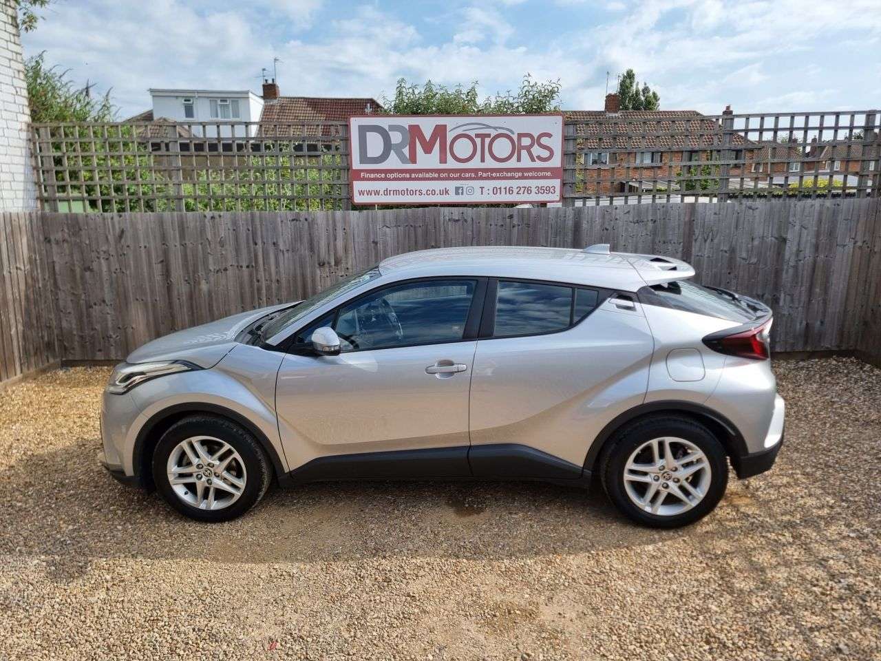 2023 TOYOTA C-HR 2023 TOYOTA C-HR