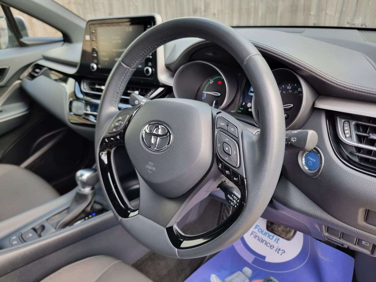 2023 TOYOTA C-HR 2023 TOYOTA C-HR