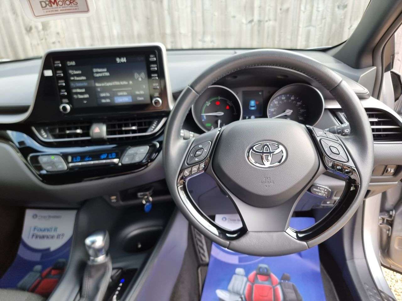2023 TOYOTA C-HR 2023 TOYOTA C-HR