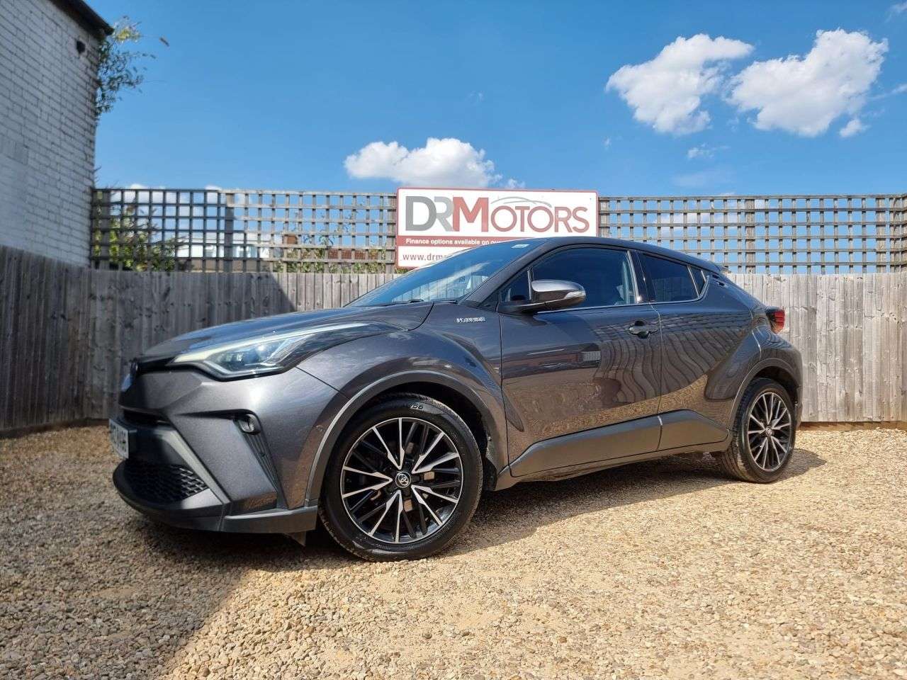 A 2020 TOYOTA C-HR 1.8 VVT-h Excel SUV 5dr Petrol Hybrid CVT Euro 6 (s/s) (122 ps) SAT NAV + R A 2020 TOYOTA C-HR 1.8 VVT-h Excel SUV 5dr Petrol Hybrid CVT Euro 6 (s/s) (122 ps) SAT NAV + R