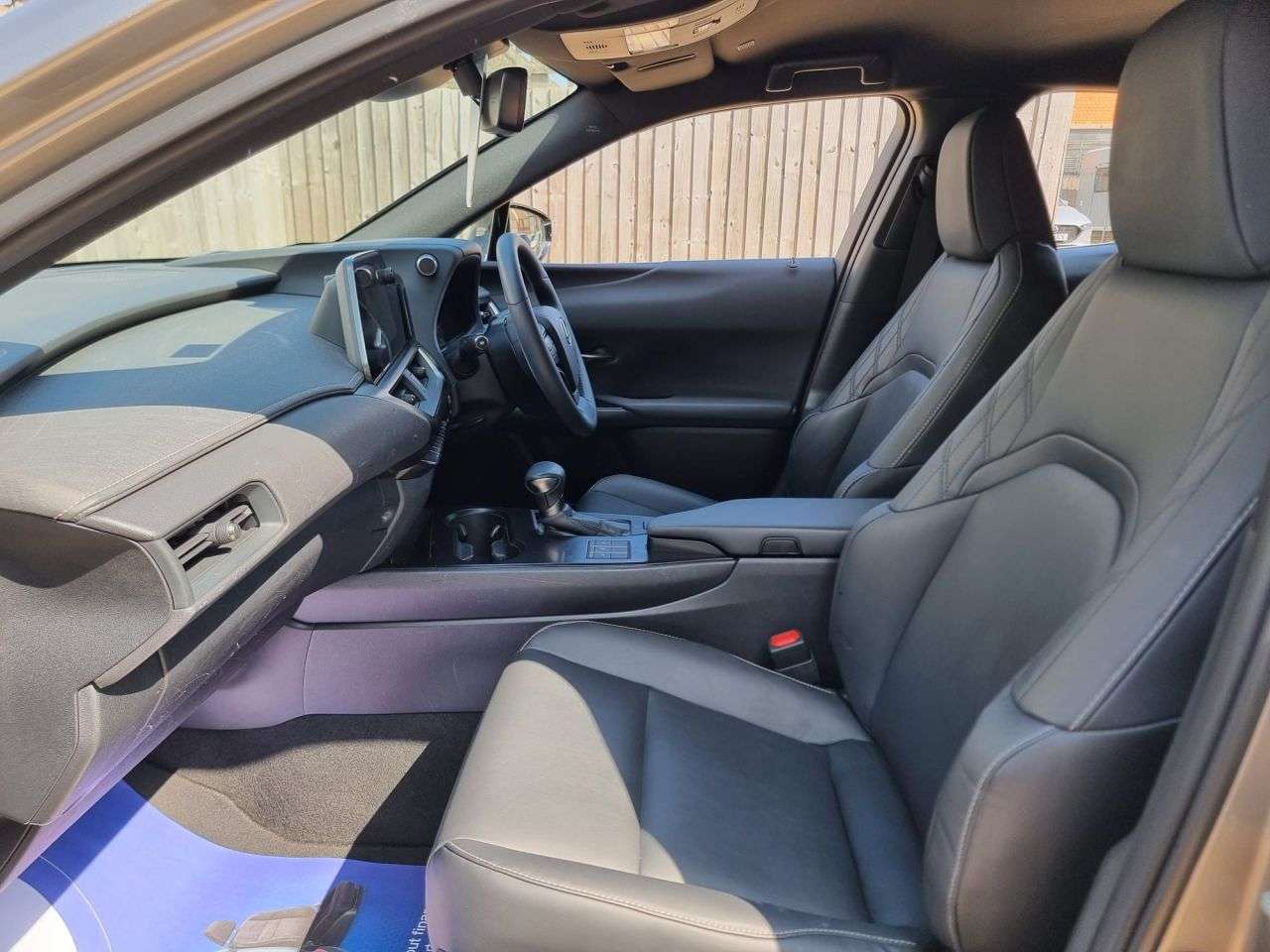 2023 LEXUS UX 2023 LEXUS UX