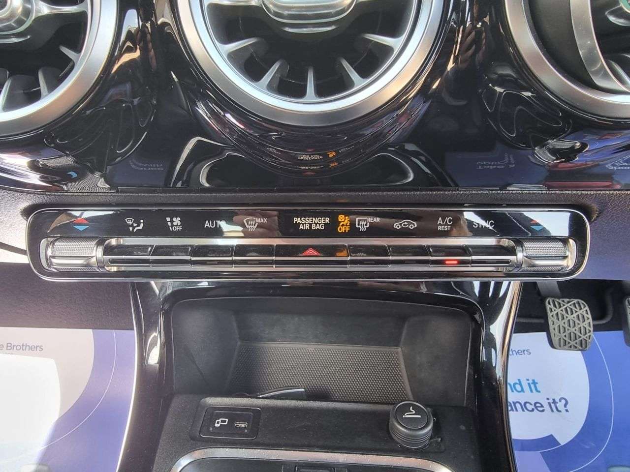 2019 MERCEDES-BENZ A CLASS 2019 MERCEDES-BENZ A CLASS