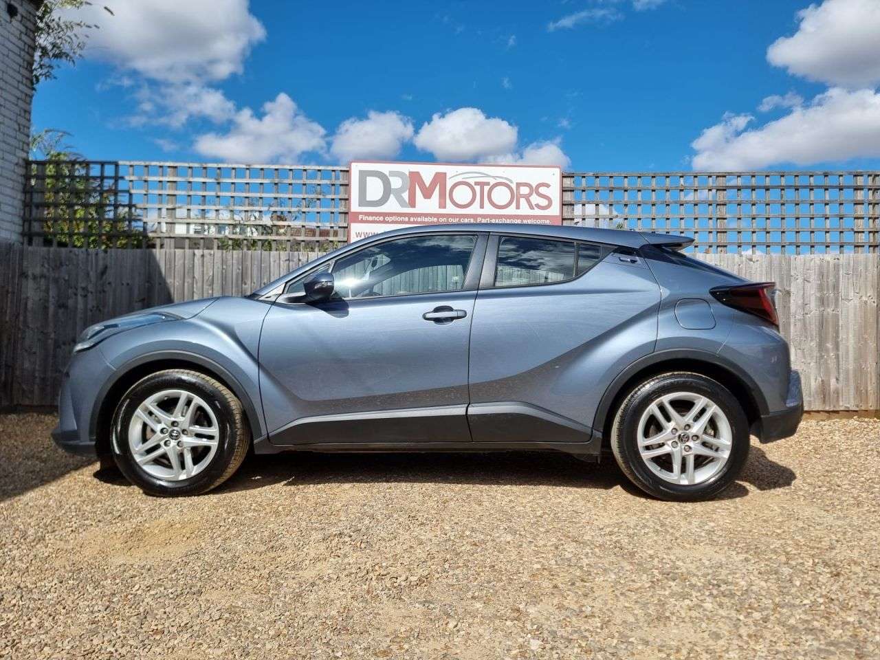 2023 TOYOTA C-HR 2023 TOYOTA C-HR