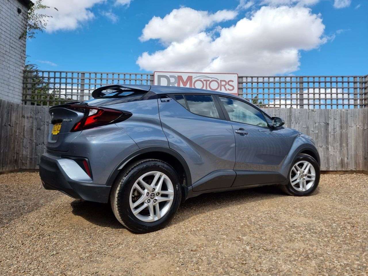 2023 TOYOTA C-HR 2023 TOYOTA C-HR
