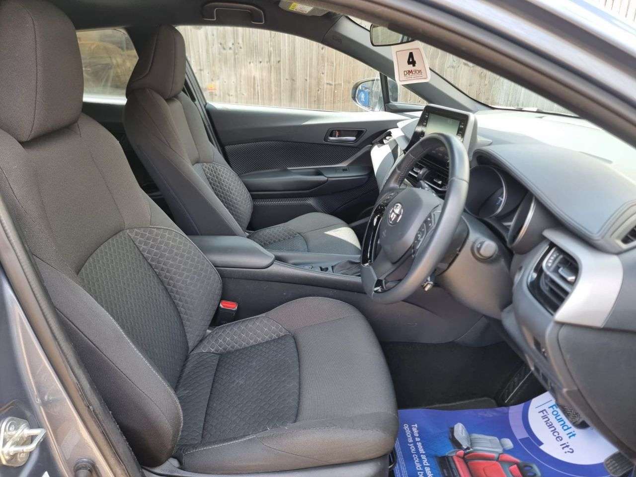 2023 TOYOTA C-HR 2023 TOYOTA C-HR